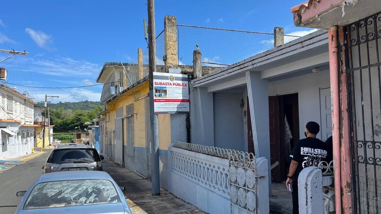 primera-subasta-estorbos-publicos-san-lorenzo