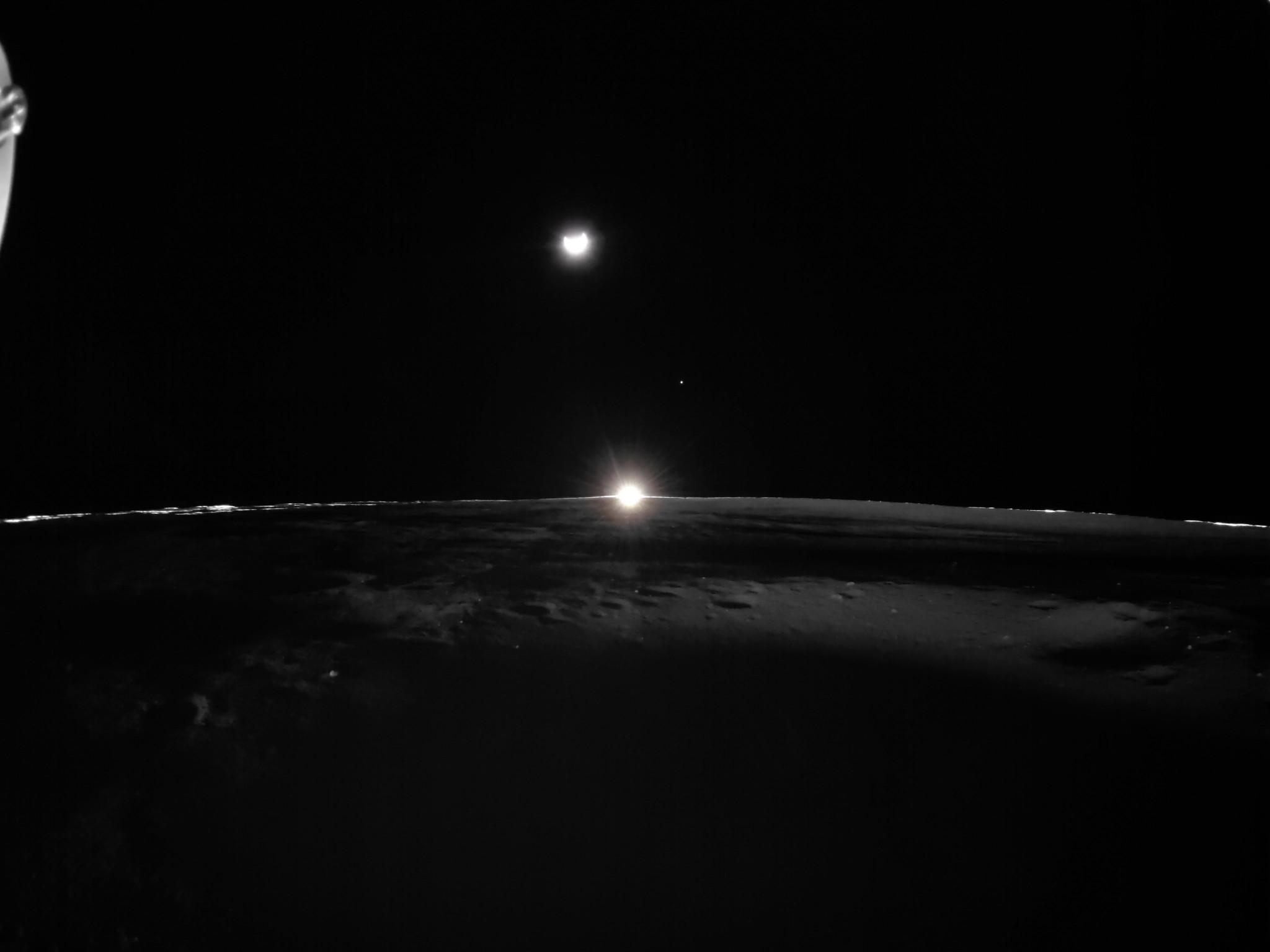 Puesta de Sol el 16 de marzo, con la Tierra y Venus justo sobre el horizonte. Firefly Aerospace