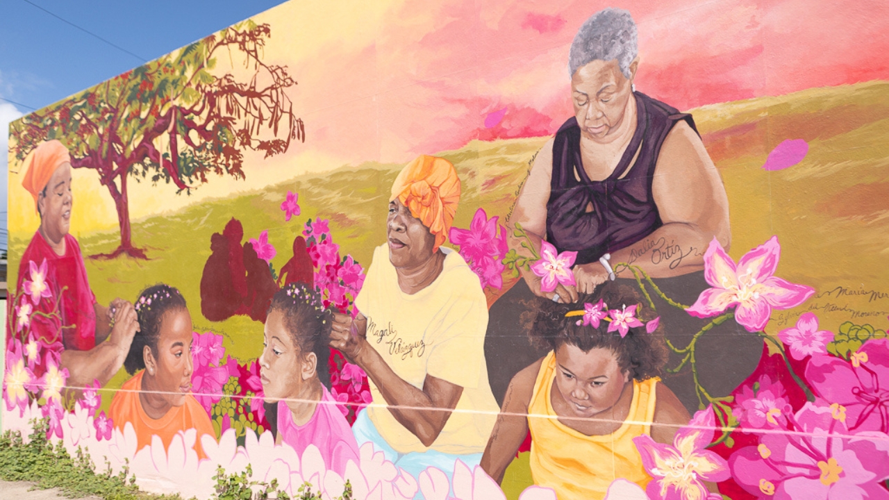 Mural de Alicia Carrasquillo, Magali Velázquez y Dalia Ortiz